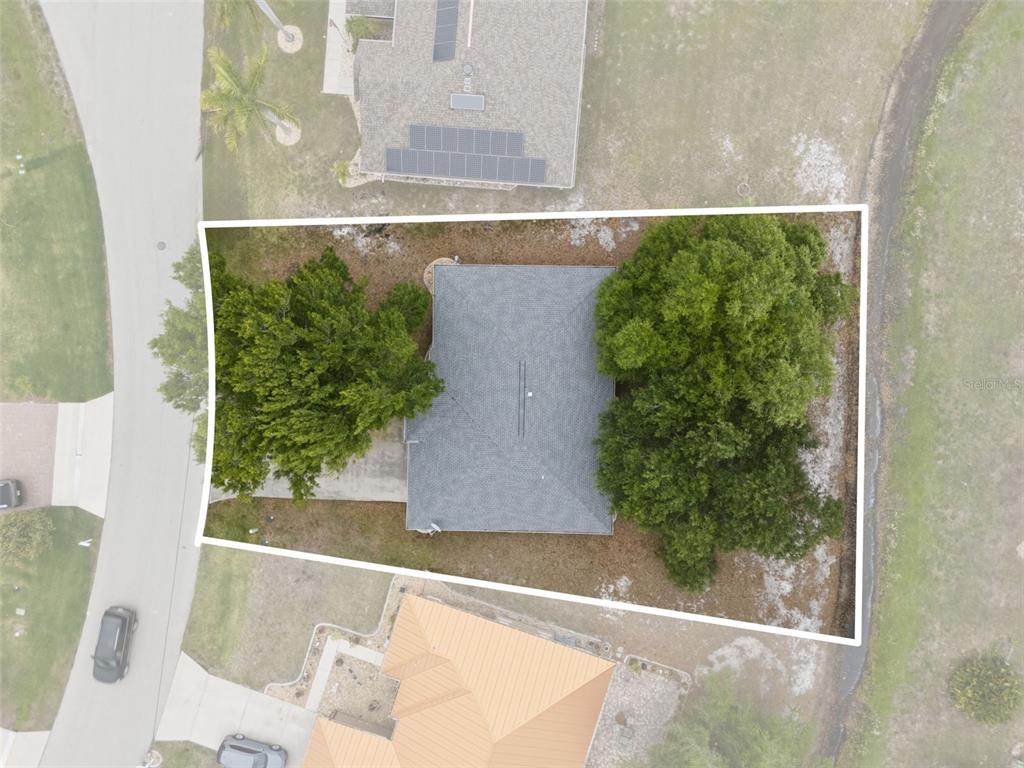 7510 Ligustrum Punta Gorda, FL 33955 - Photo 20 of 25 view of a window with a garden