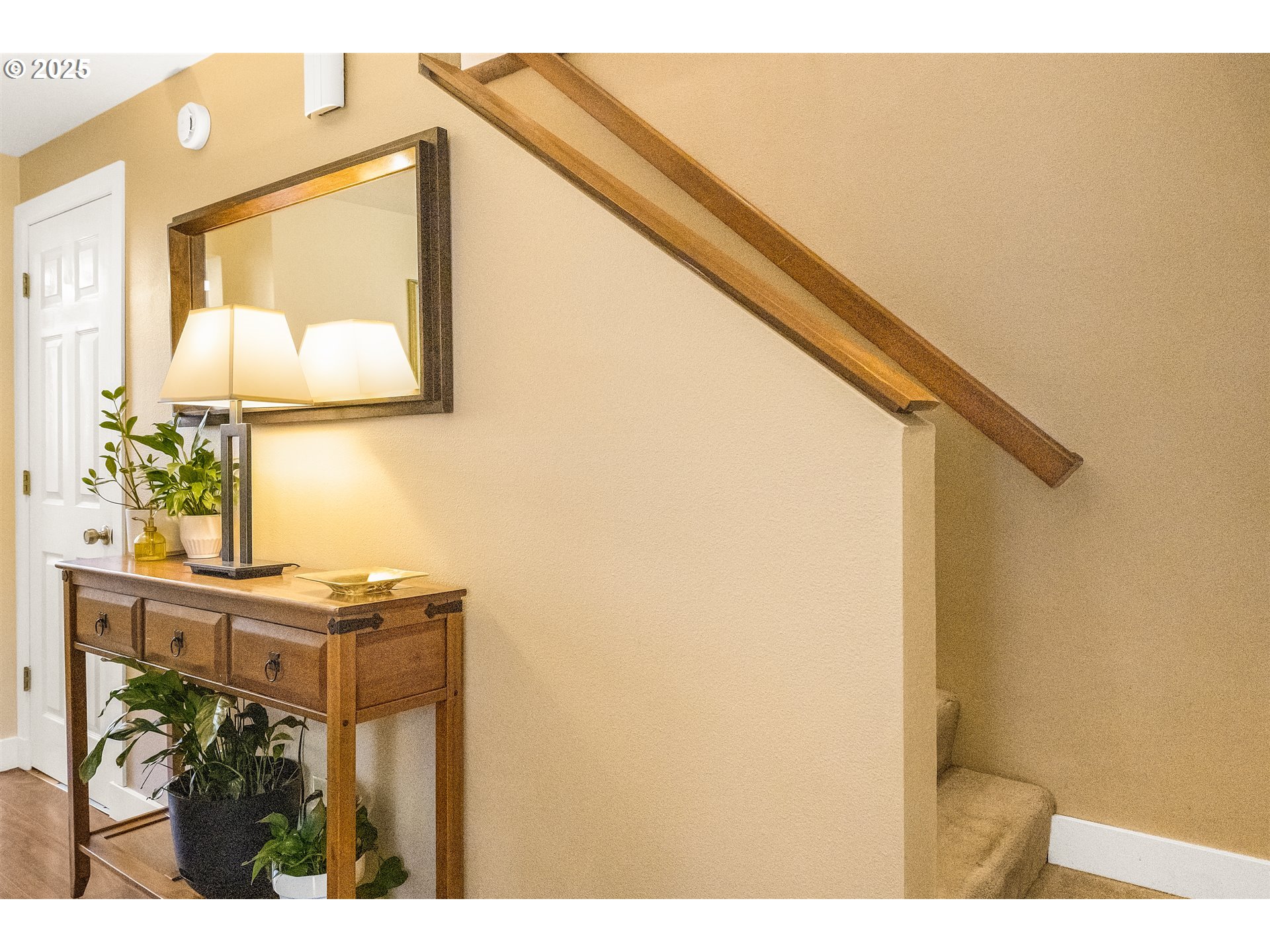 6516 Southwest Locust Street Portland, OR 97223 - Photo 18 of 44 Gallery Image 18
