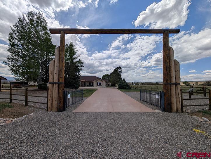 66352 Riverside Road Montrose, CO 81403 - Photo 3 of 20