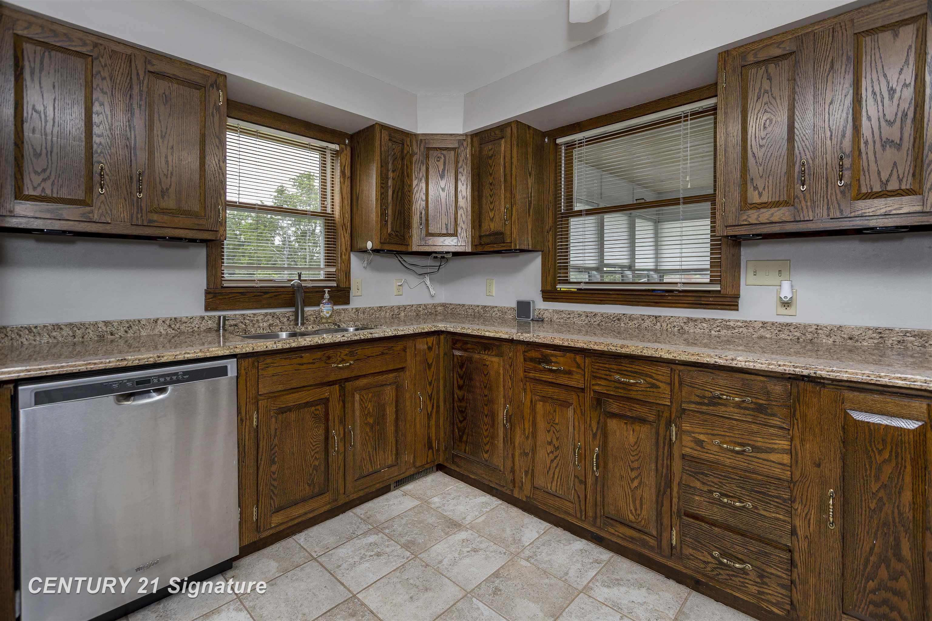 3780 North Thomas Road Freeland, MI 48623 - Photo 7 of 20
