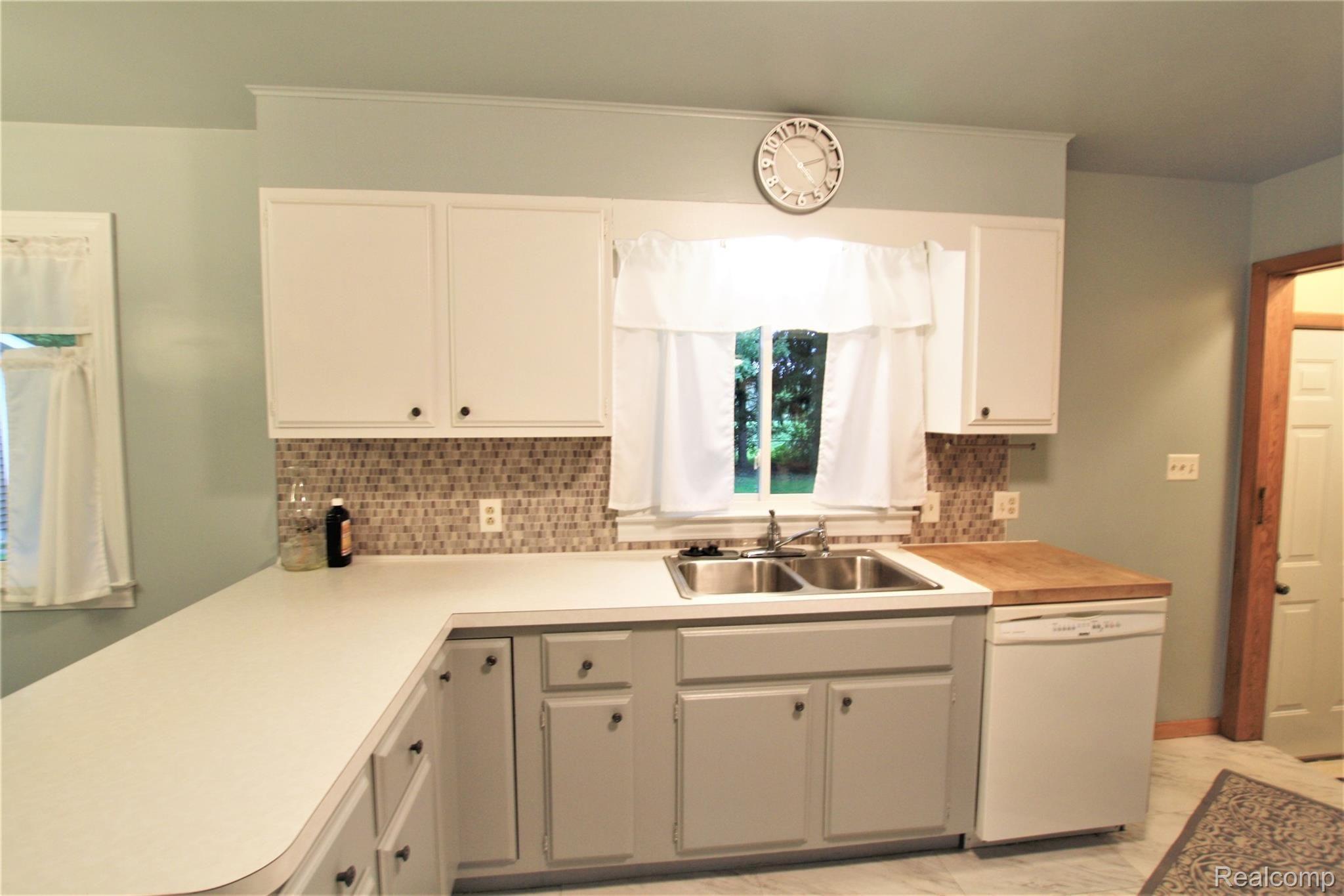 15190 Ring Road Brant, MI 48614 - Photo 7 of 15 IMG_2278.JPG