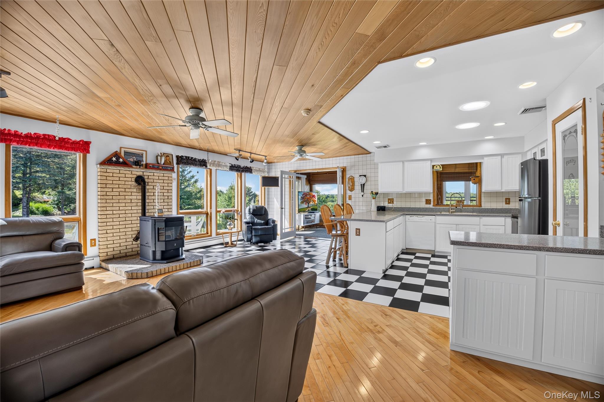 122 Dekay Road Warwick, NY 10990 - Photo 23 of 50 Gallery Image 23