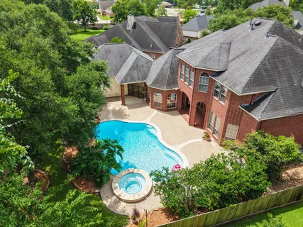 $680,000 | 18310 Pamela Way, Spring, TX 77379