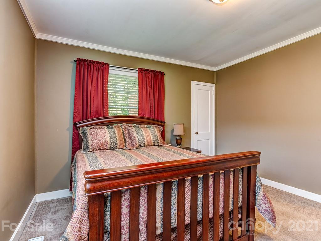 1370 Kings Circle Lancaster, SC 29720 - Photo 18 of 26 Gallery Image 18