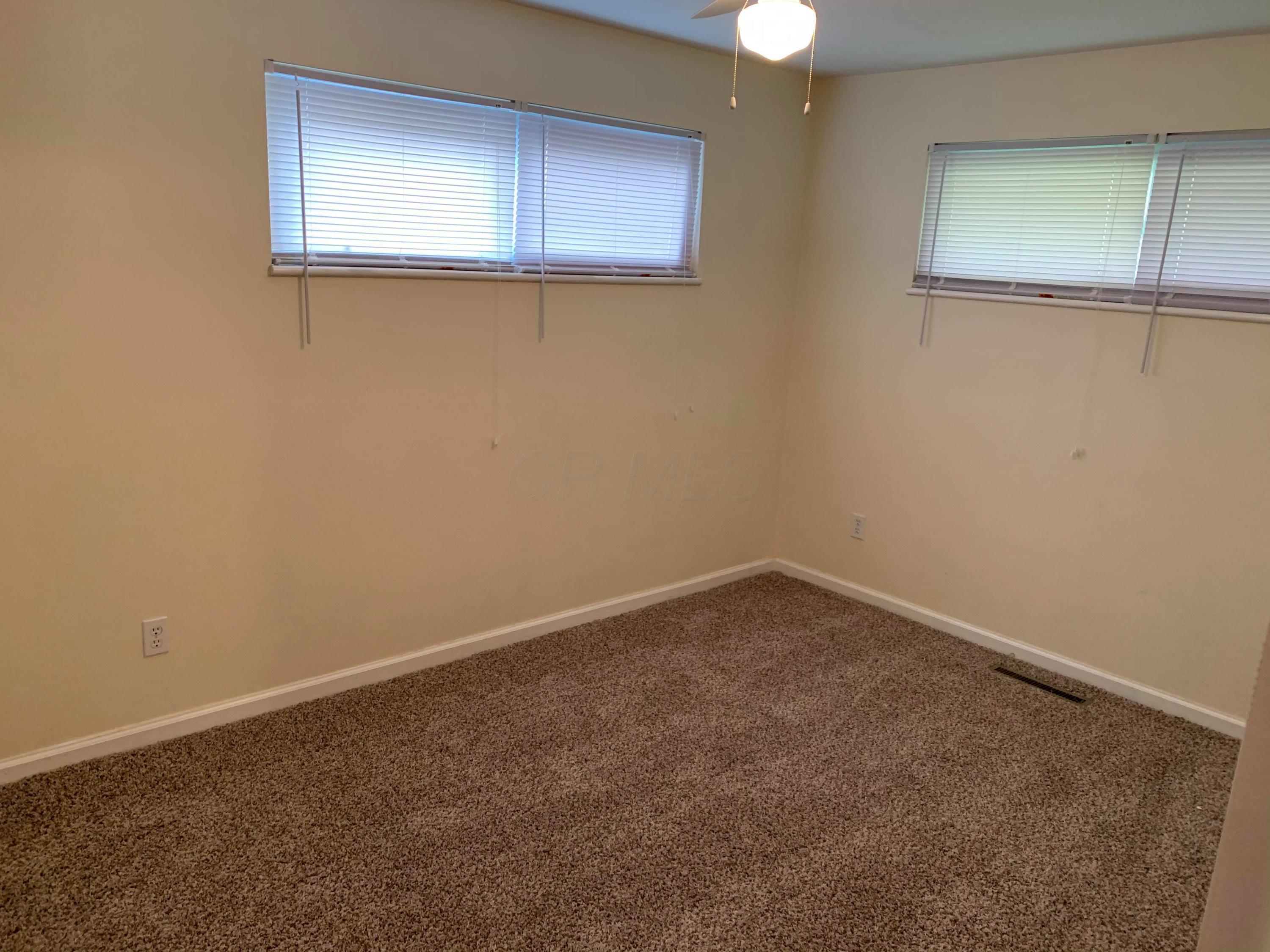 3394 Briggs Road Columbus, OH 43204 - Photo 13 of 16