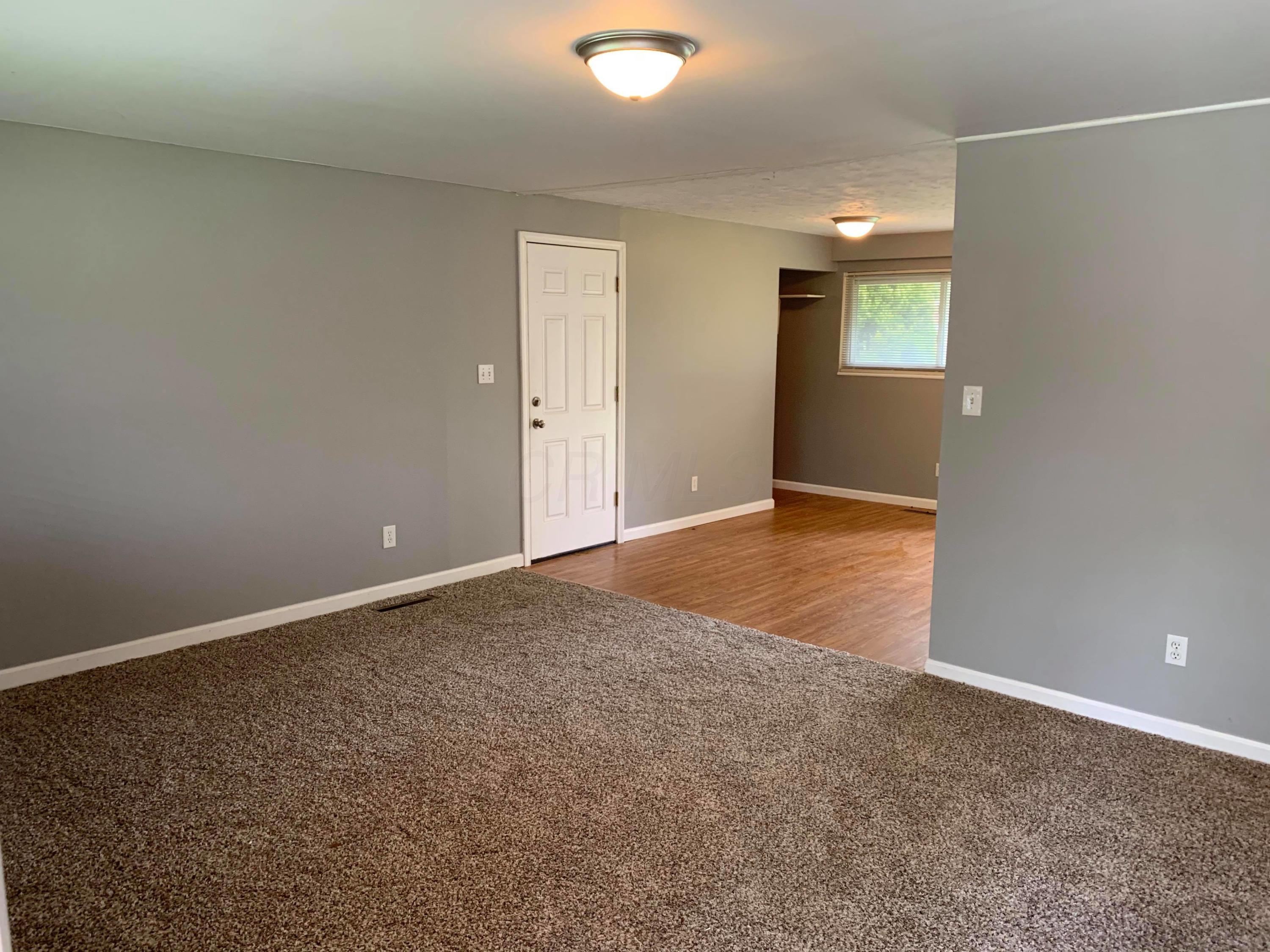 3394 Briggs Road Columbus, OH 43204 - Photo 3 of 16