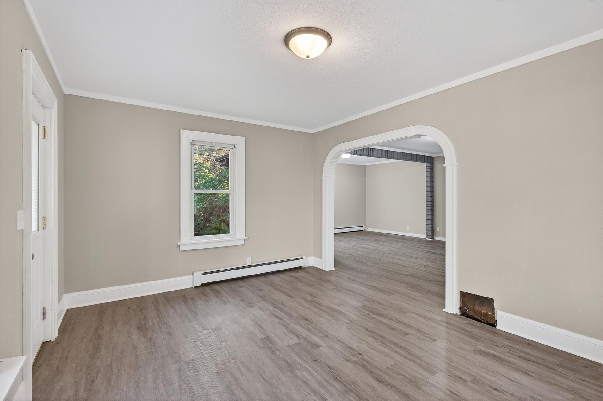 628 Iowa Avenue East St. Paul, MN 55130 - Photo 24 of 39