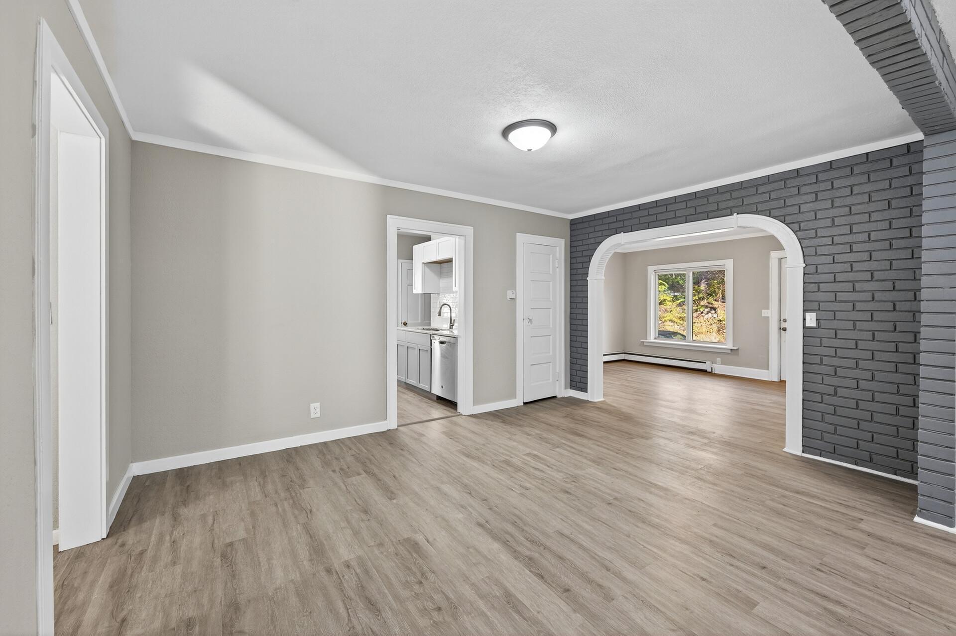 628 Iowa Avenue East St. Paul, MN 55130 - Photo 28 of 39