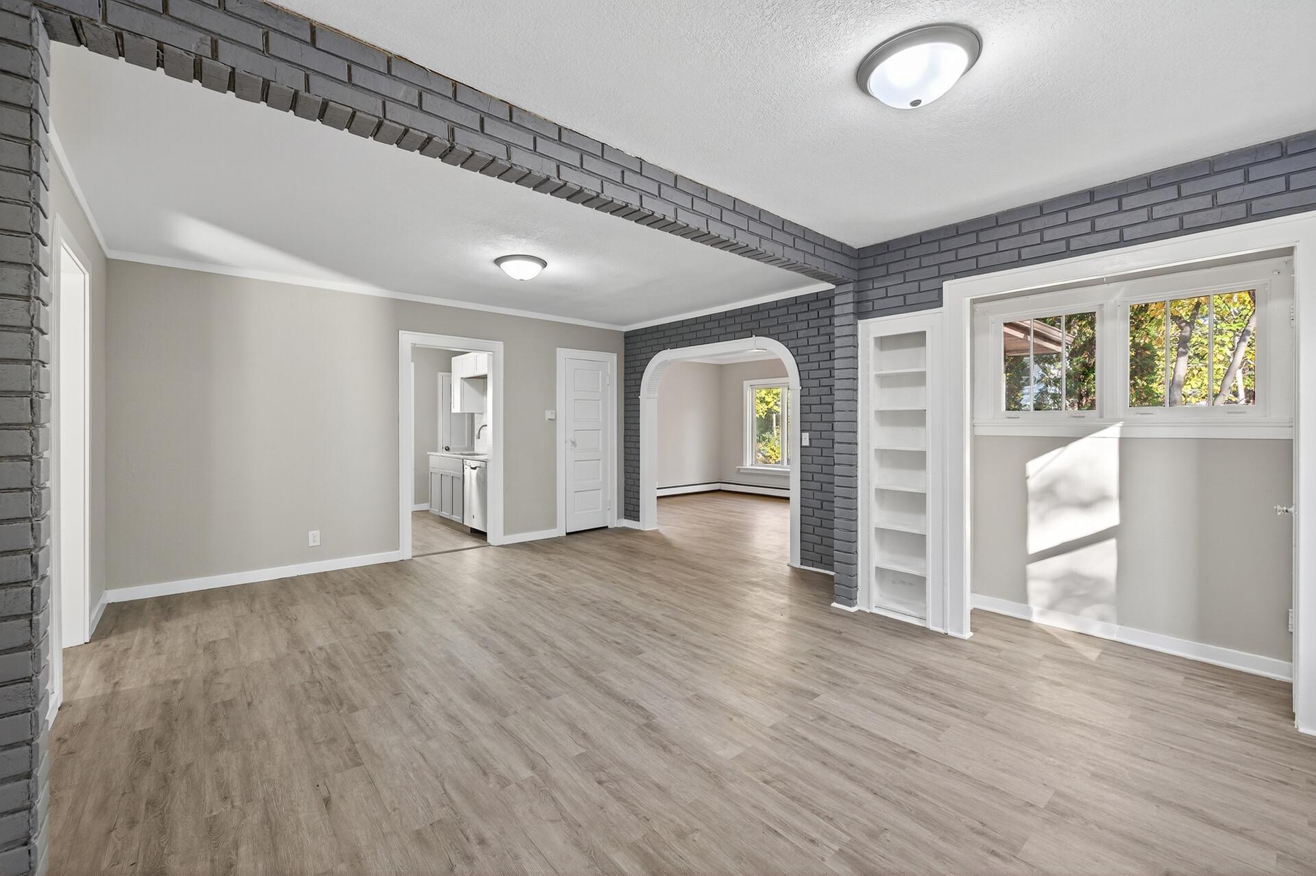 628 Iowa Avenue East St. Paul, MN 55130 - Photo 30 of 39