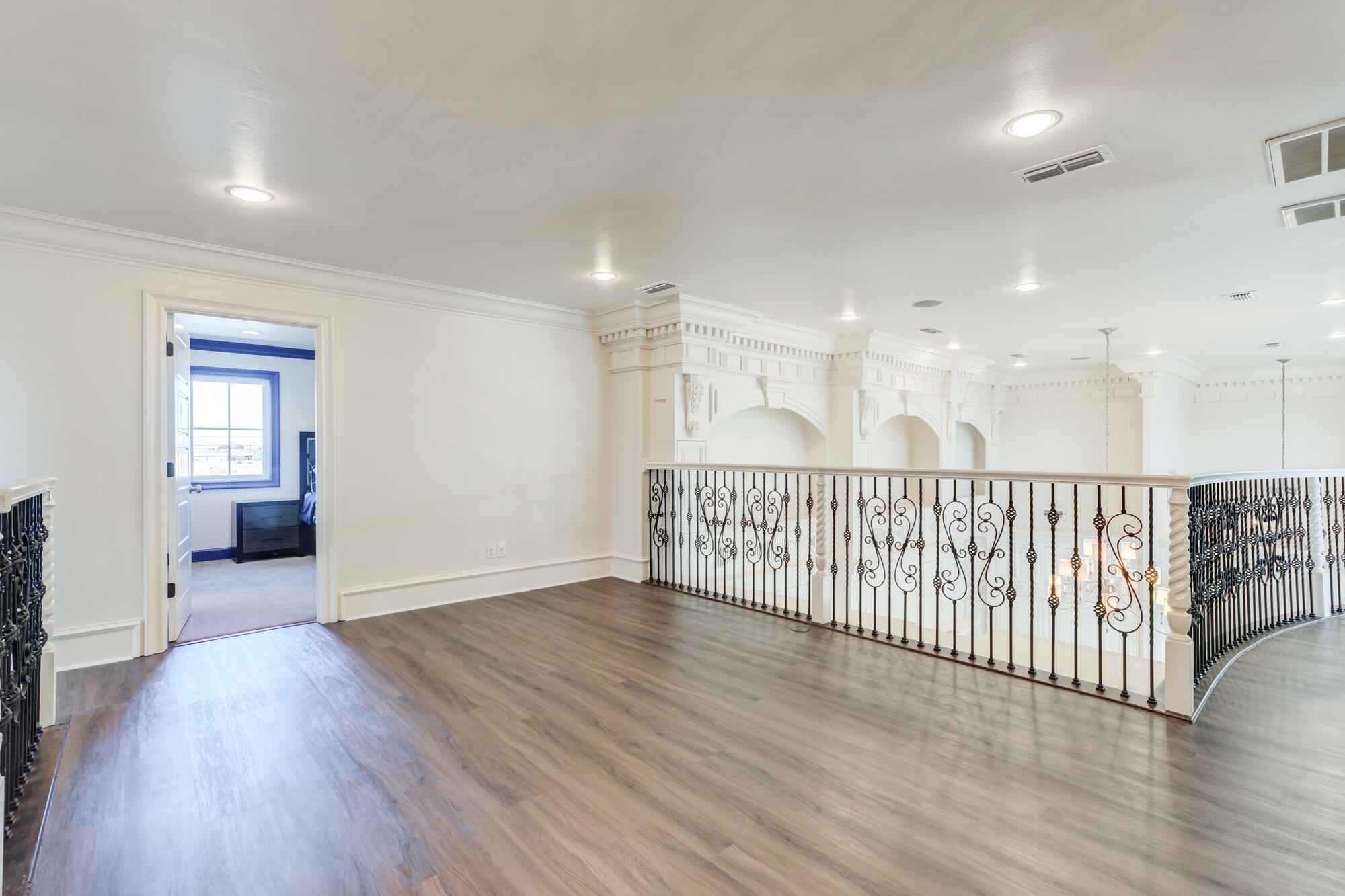 4814 115th Street Lubbock, TX 79424 - Photo 53 of 103 4814-115th-St_Lubbock-TX_75_Upstairs