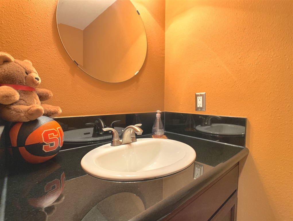 11937 Royal Road, Unit B El Cajon, CA 92021 - Photo 17 of 25