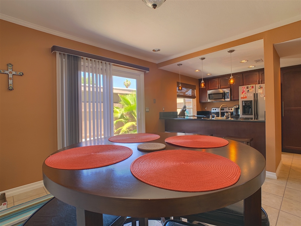 11937 Royal Road, Unit B El Cajon, CA 92021 - Photo 7 of 25