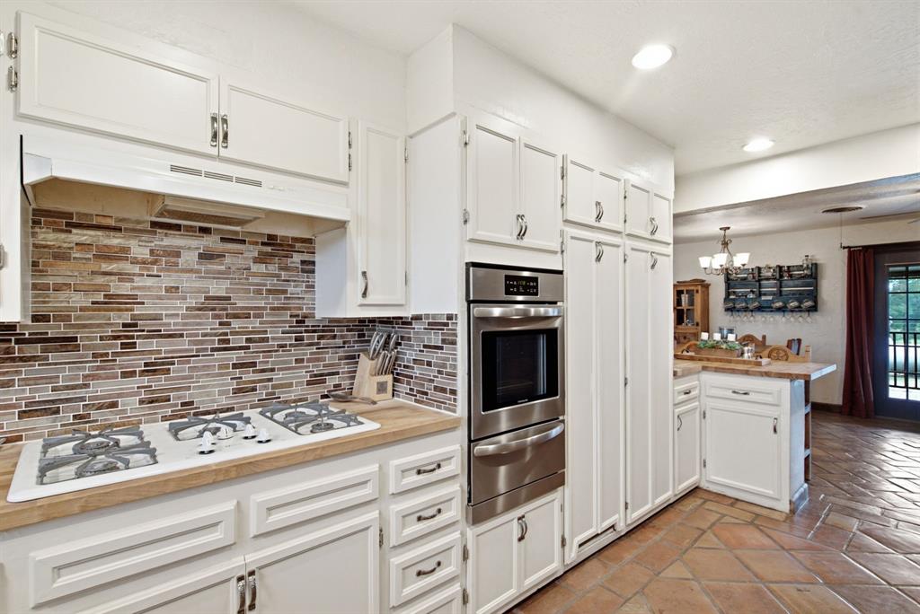 1670 Alexander Road Stephenville, TX 76401 - Photo 12 of 40