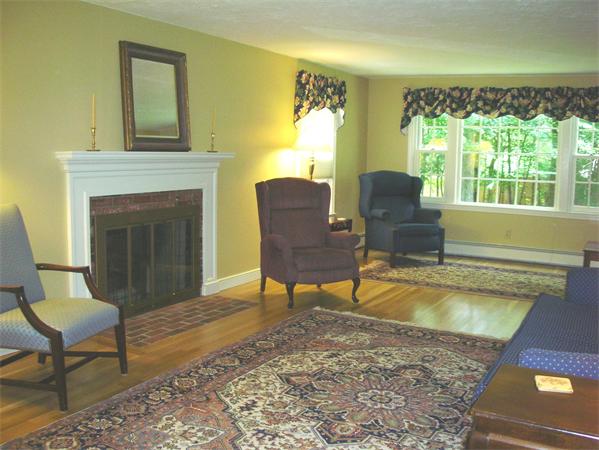 101 Ford Road Sudbury, MA 01776 - Photo 3 of 16 Gallery Image 3