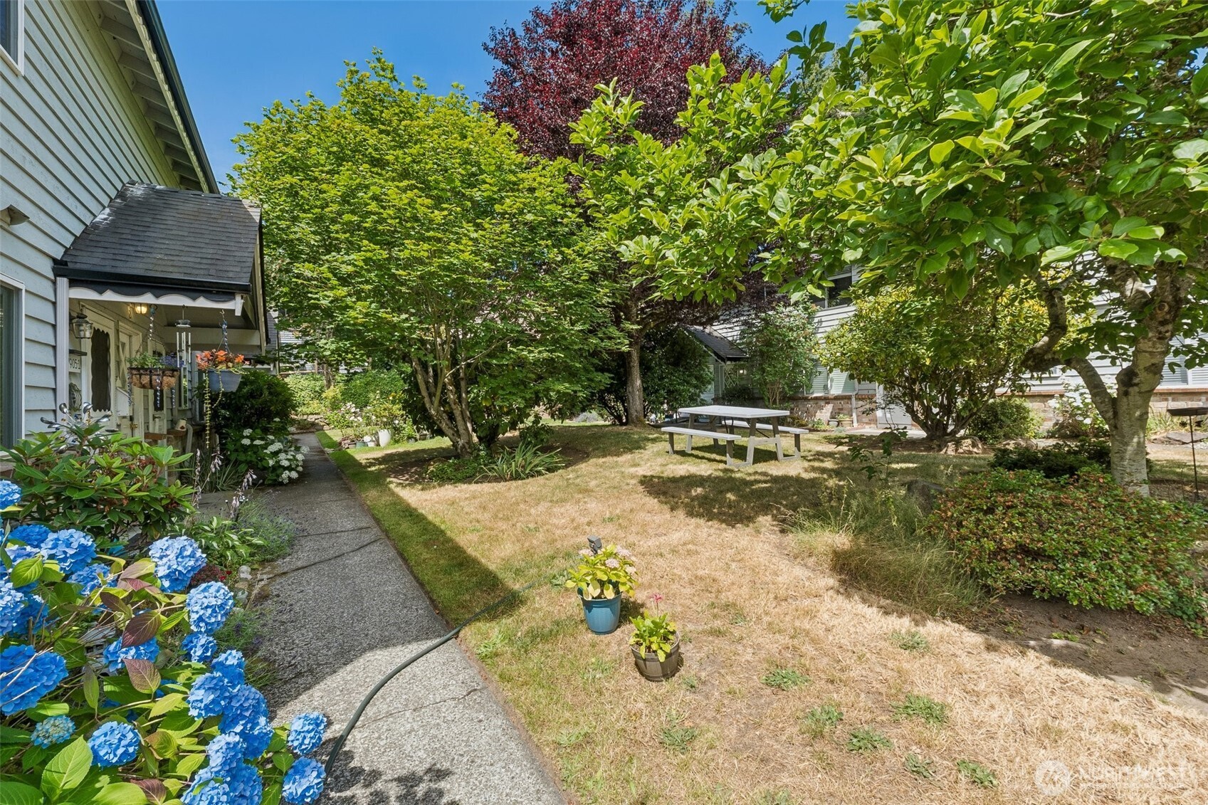 7909 218th Street Southwest, Unit 4 Edmonds, WA 98026 - Photo 24 of 28