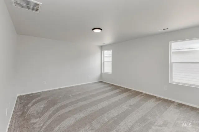 $384,990 | 1726 Southwest Besra Drive, Mountain Home, ID 83647