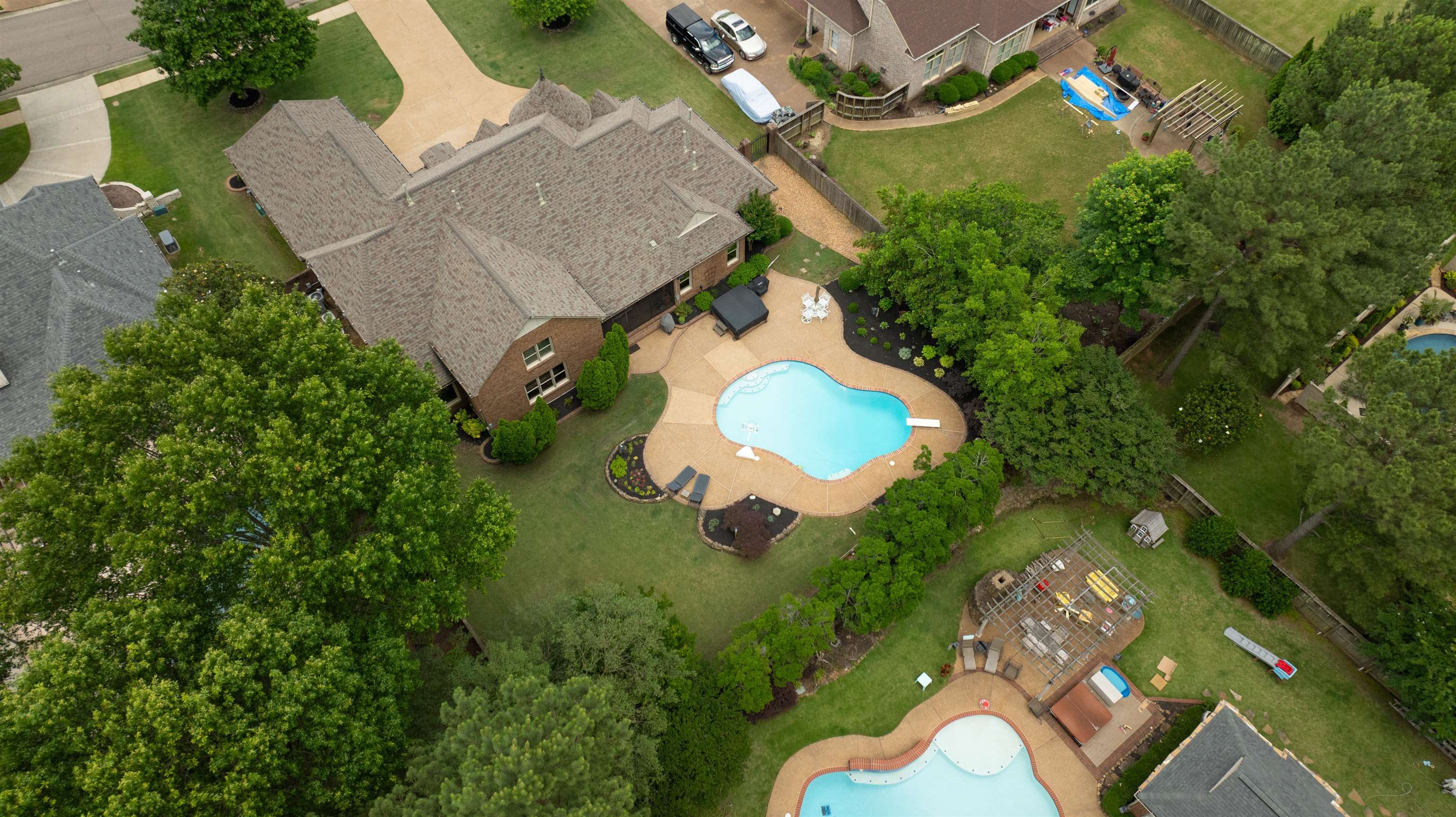 1075 Summer Spring Road Collierville, TN 38017 - Photo 37 of 40 an aerial view of a house having outdoor space