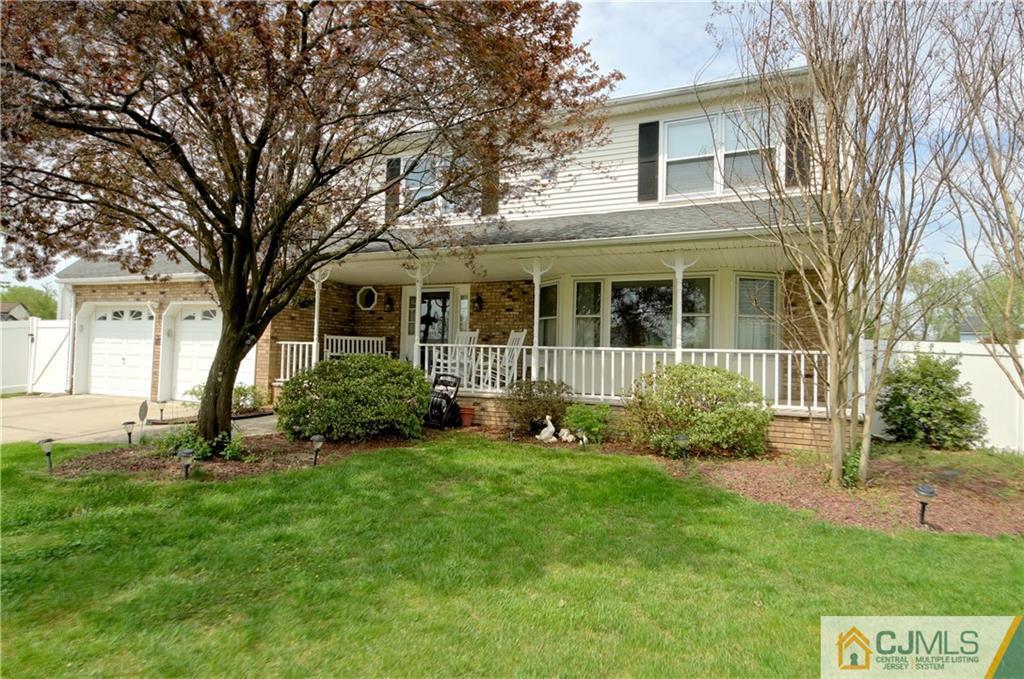9 Kings Road Dayton, NJ 08810 - Photo 1 of 24 Gallery Image 1