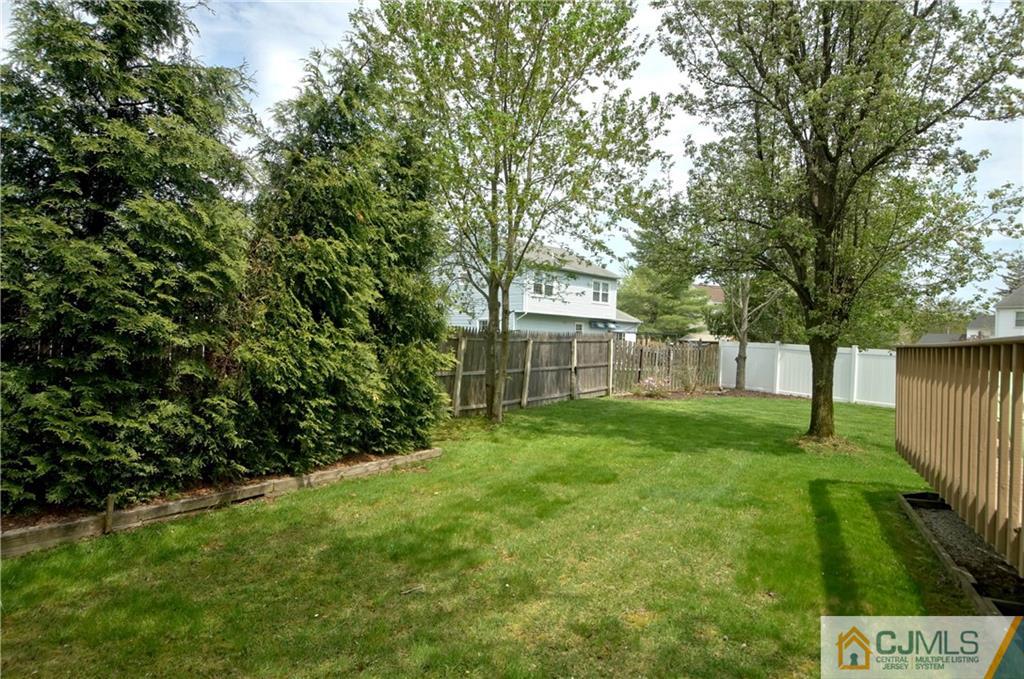 9 Kings Road Dayton, NJ 08810 - Photo 24 of 24 Gallery Image 24