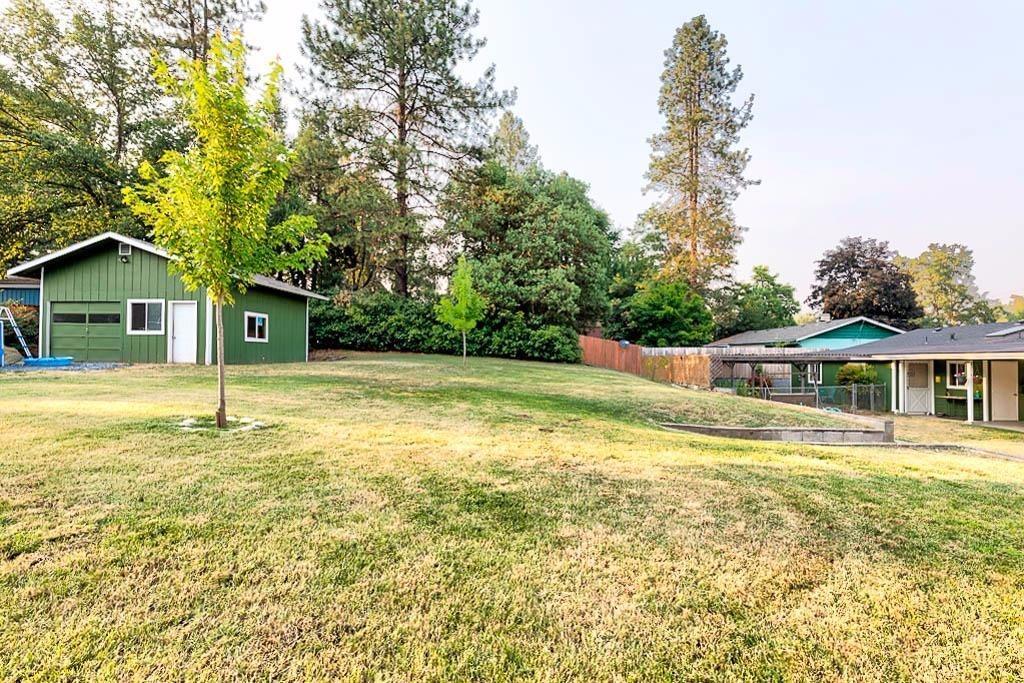 620 Crestview Loop Grants Pass, OR 97527 - Photo 14 of 16 Additional Photo