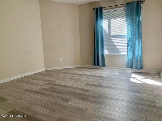 2597 Thackery Road, Unit G Greenville, NC 27858 - Photo 13 of 22 IMG_9158