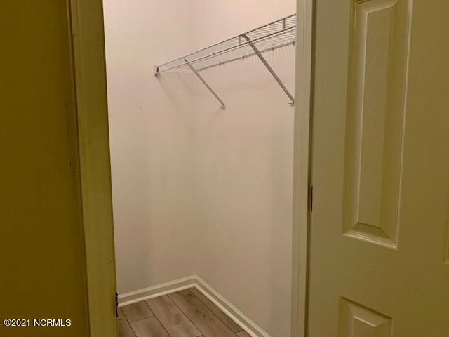 2597 Thackery Road, Unit G Greenville, NC 27858 - Photo 20 of 22 IMG_9163