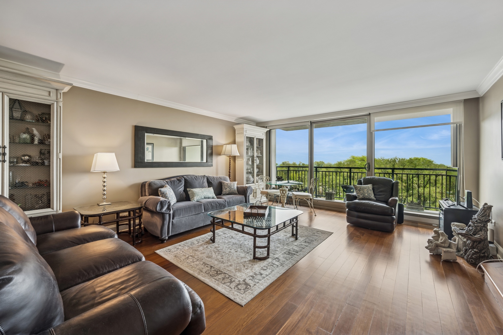3470 North Lake Shore Drive, Unit 9BC Chicago, IL 60657 - Photo 10 of 21 a living room with furniture and a large window