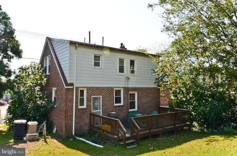 5806 Riggs Road Hyattsville, MD 20783 - Photo 7 of 23 Exterior (Rear)