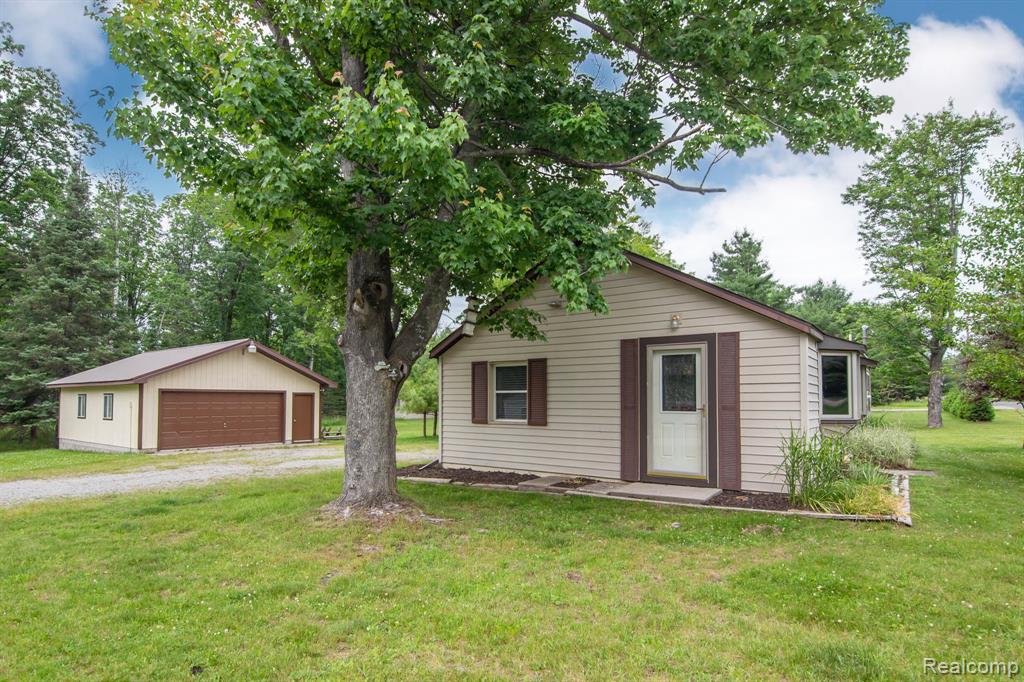 2433 Fox Road Lincoln, MI 48742 - Photo 1 of 27 Gallery Image 1
