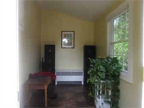 325 Cowesett Road Warwick, RI 02886 - Photo 2 of 22