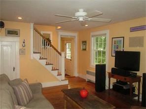 325 Cowesett Road Warwick, RI 02886 - Photo 4 of 22