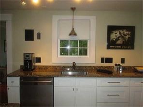 325 Cowesett Road Warwick, RI 02886 - Photo 7 of 22