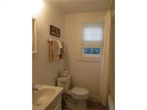 325 Cowesett Road Warwick, RI 02886 - Photo 8 of 22