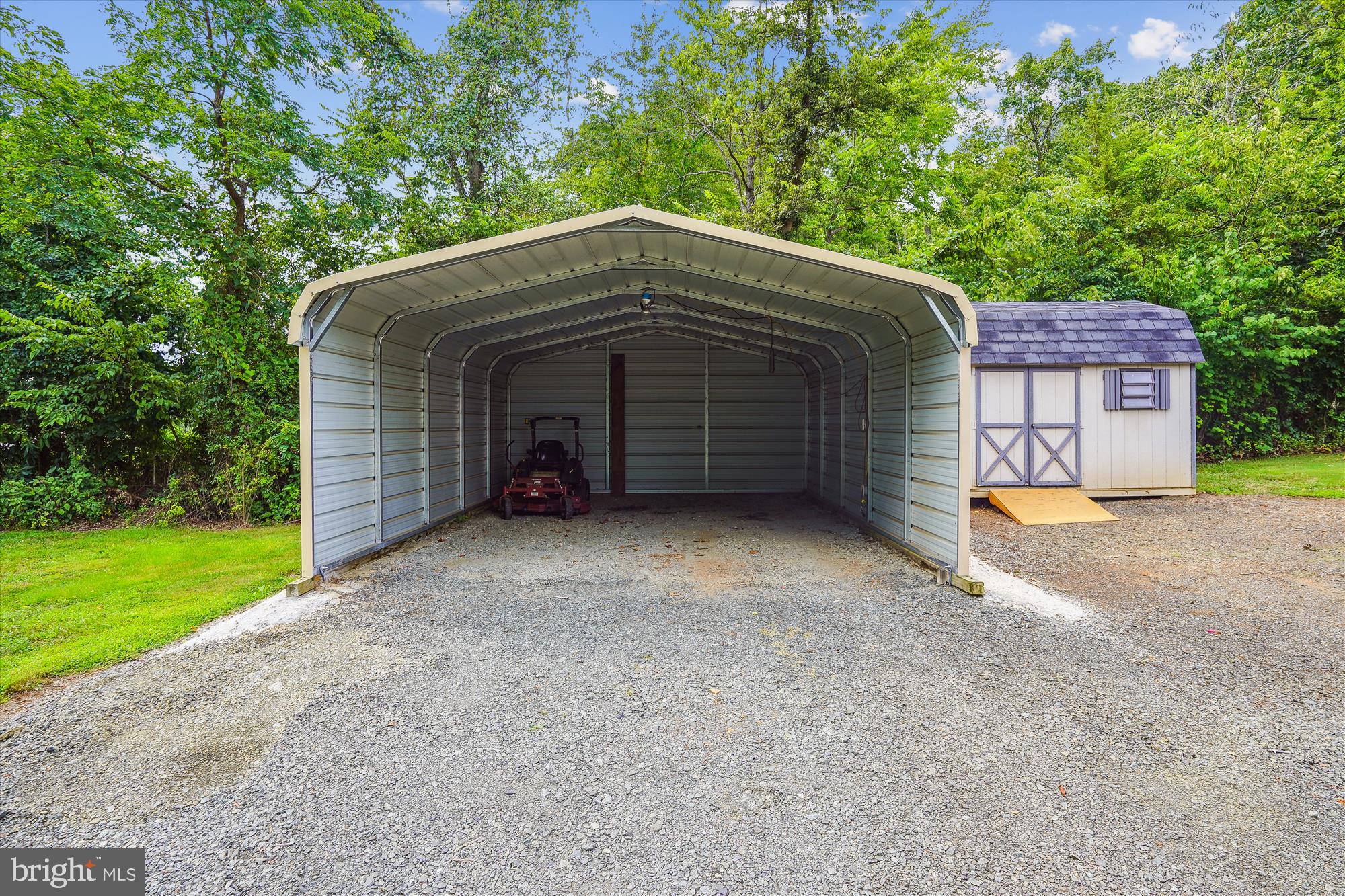 8235 Rogues Road Catlett, VA 20119 - Photo 104 of 106 Car Port