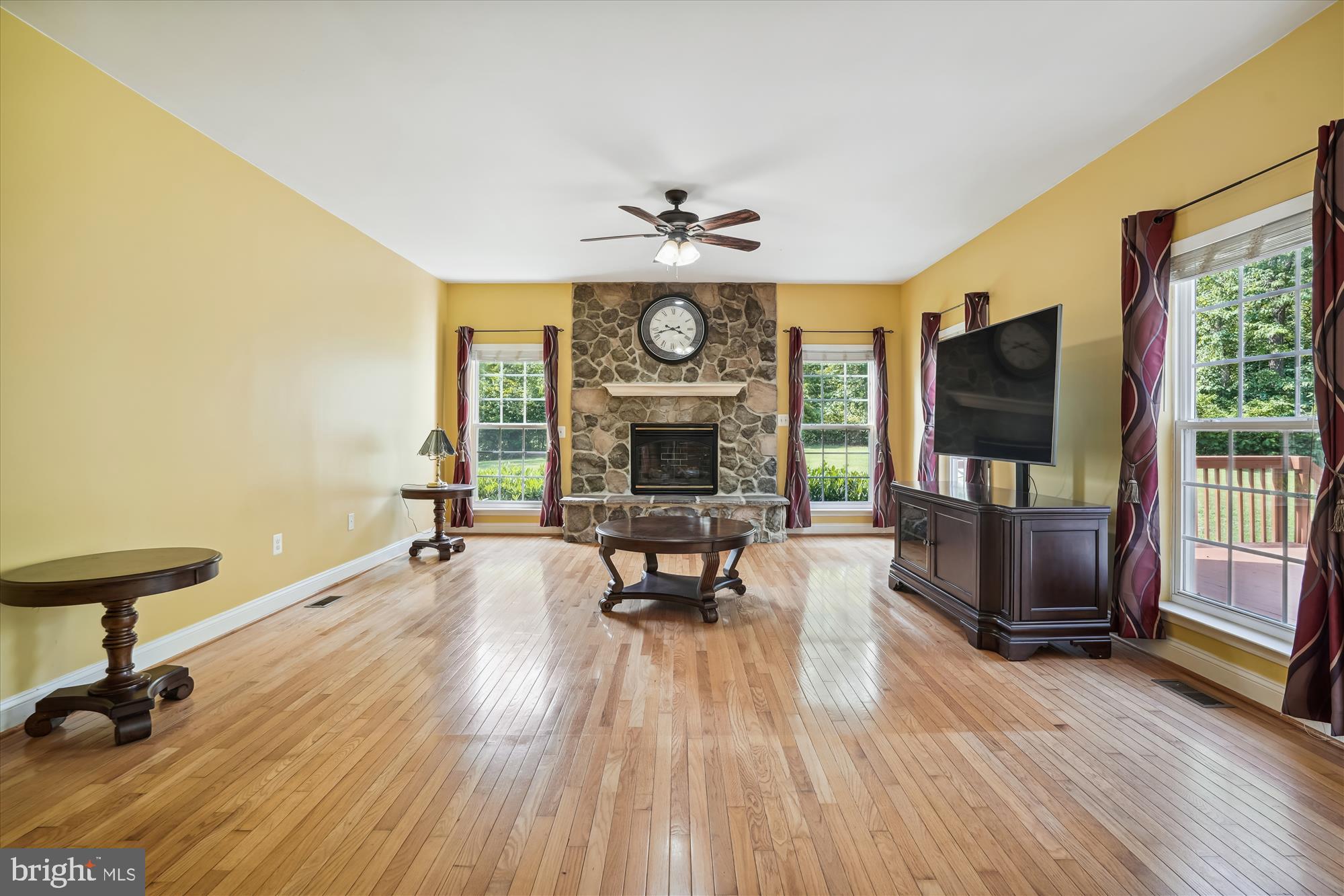 8235 Rogues Road Catlett, VA 20119 - Photo 18 of 106 Family Room