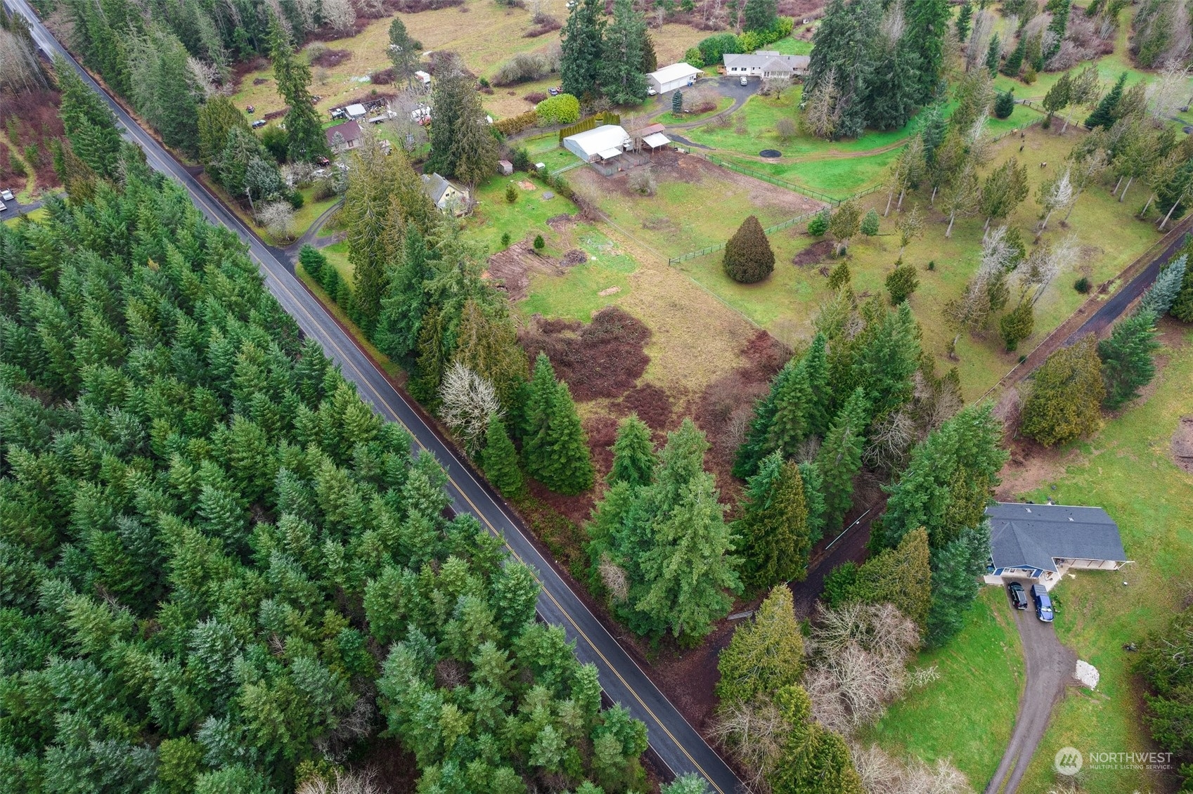 268 Tauscher Road Onalaska, WA 98570 - Photo 4 of 30 Gallery Image 4