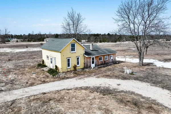 $170,000 | 17140 Honor Highway, Interlochen, MI 49643