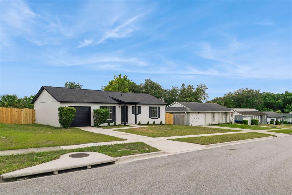 3117 Knightsbridge Road Orlando, FL 32818 - Photo 2 of 23