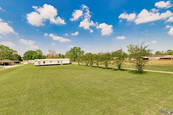 $350,000 | 12451 Highway 431, Gonzales, LA 70737