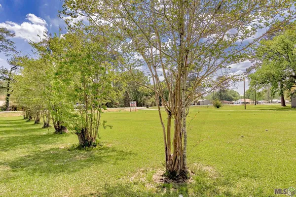 $350,000 | 12451 Highway 431, Gonzales, LA 70737