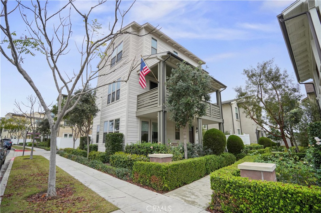 58 Vasto Street Rancho Mission Viejo, CA 92694 - Photo 32 of 66 a front view of a house with garden
