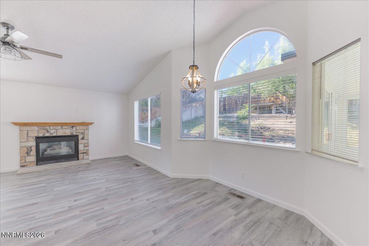 6333 Walnut Creek Road Reno, NV 89523 - Photo 11 of 29 20-Living-Dining