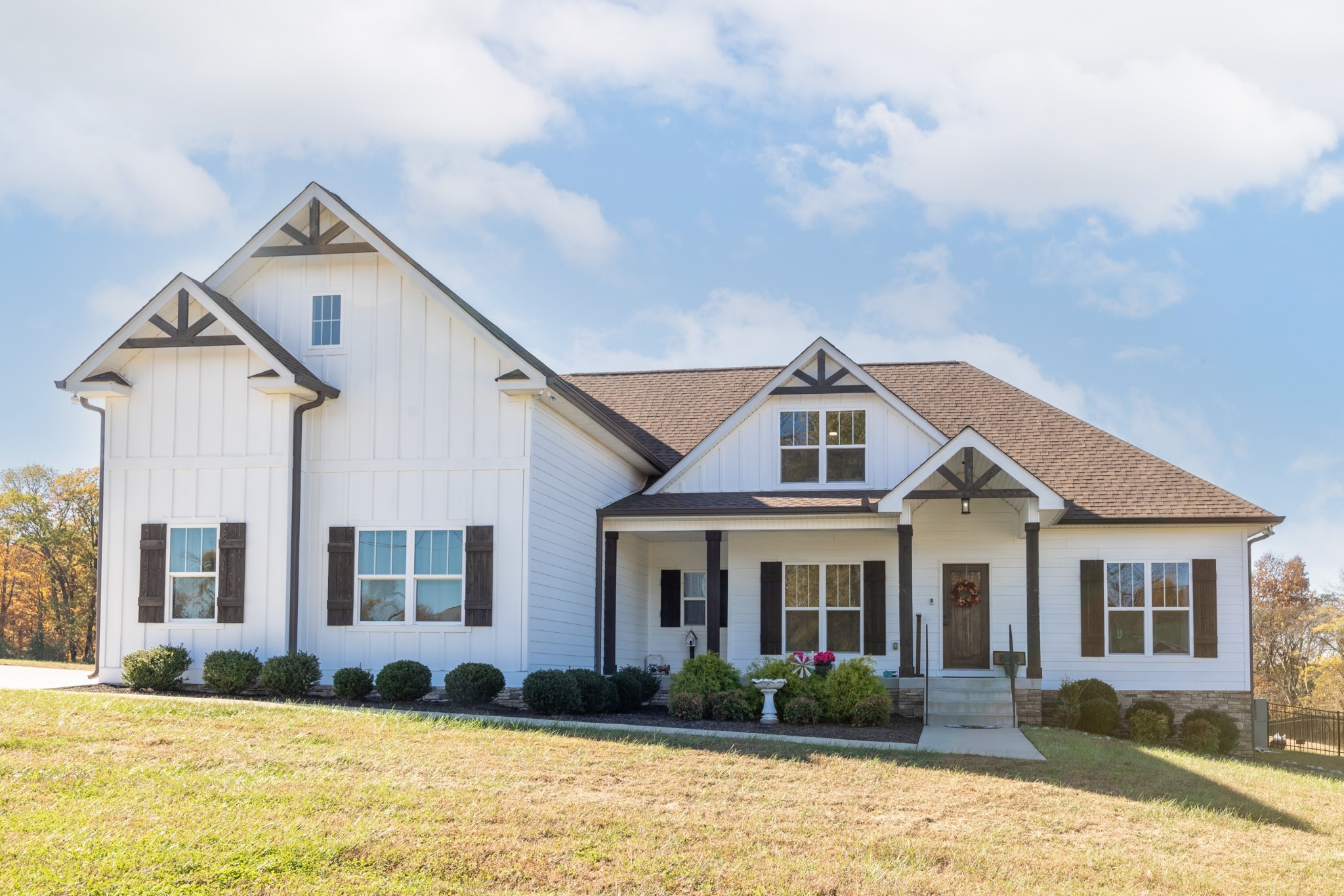 3378 New Hall Road Greenbrier, TN 37073 - Photo 2 of 67 a front view of a house with a yard