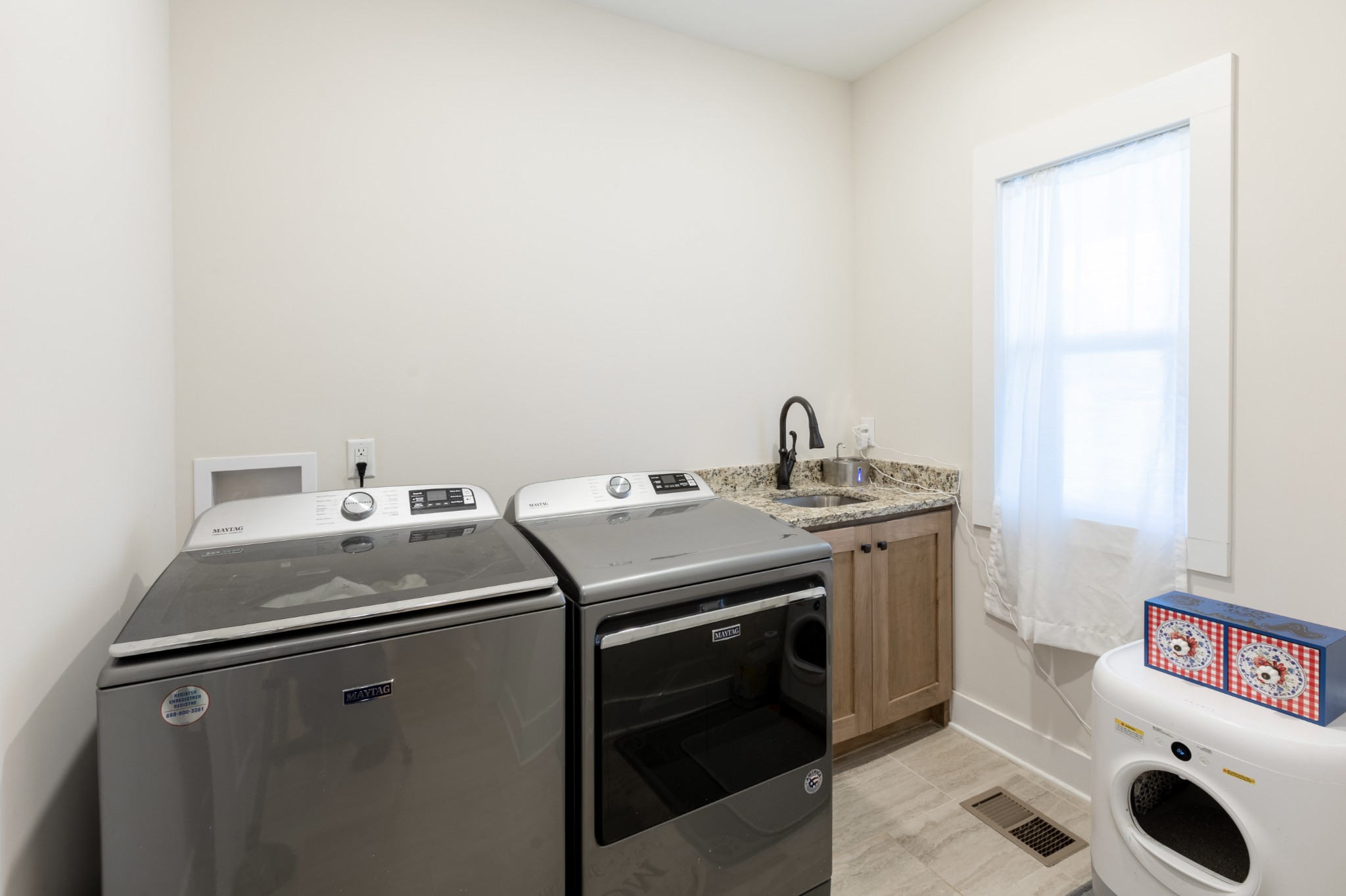 3378 New Hall Road Greenbrier, TN 37073 - Photo 43 of 67 a utility room with dryer and washer