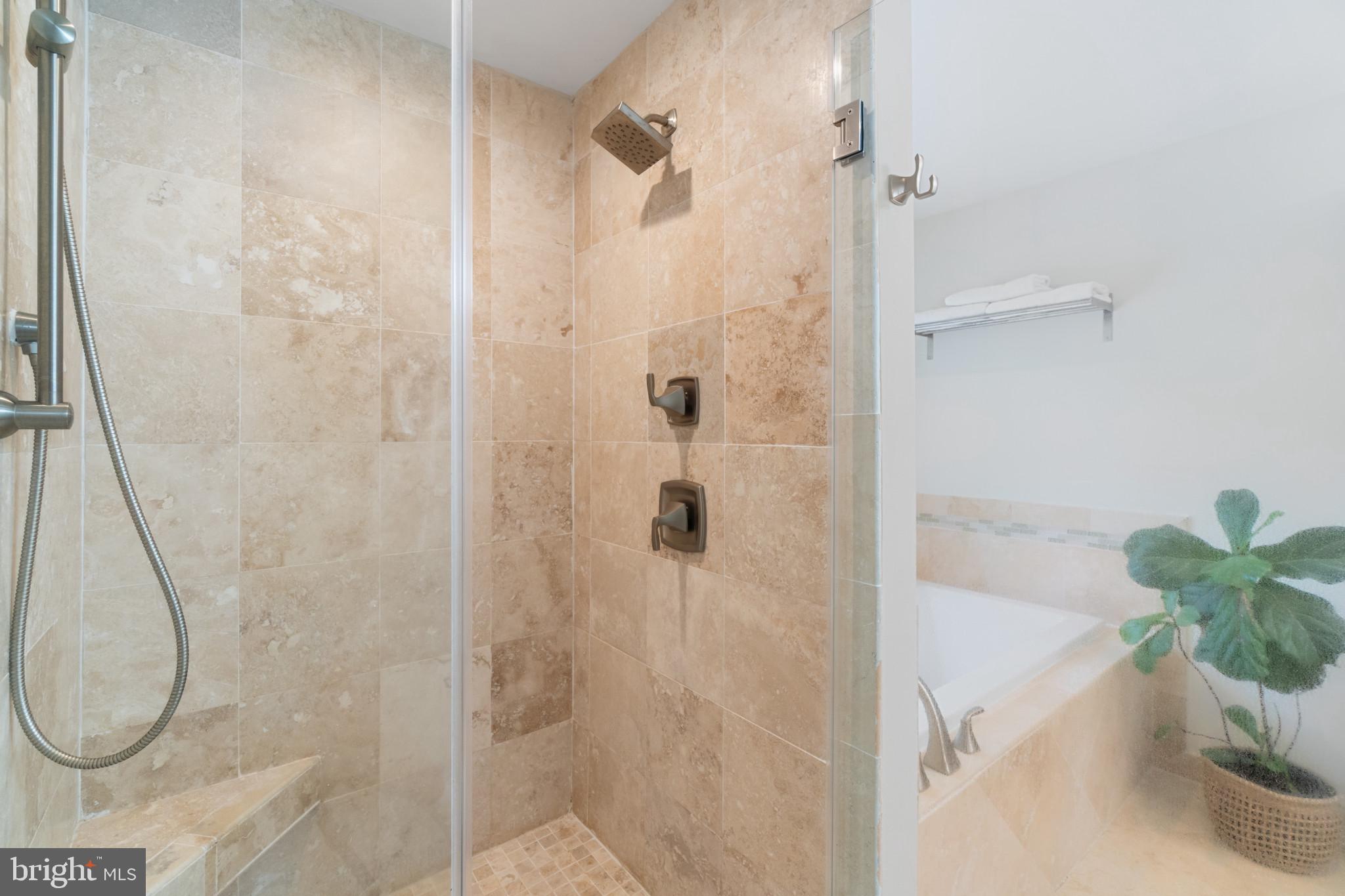 1432 Oak Bluff Road Edgewater, MD 21037 - Photo 23 of 46 Spa-Shower
