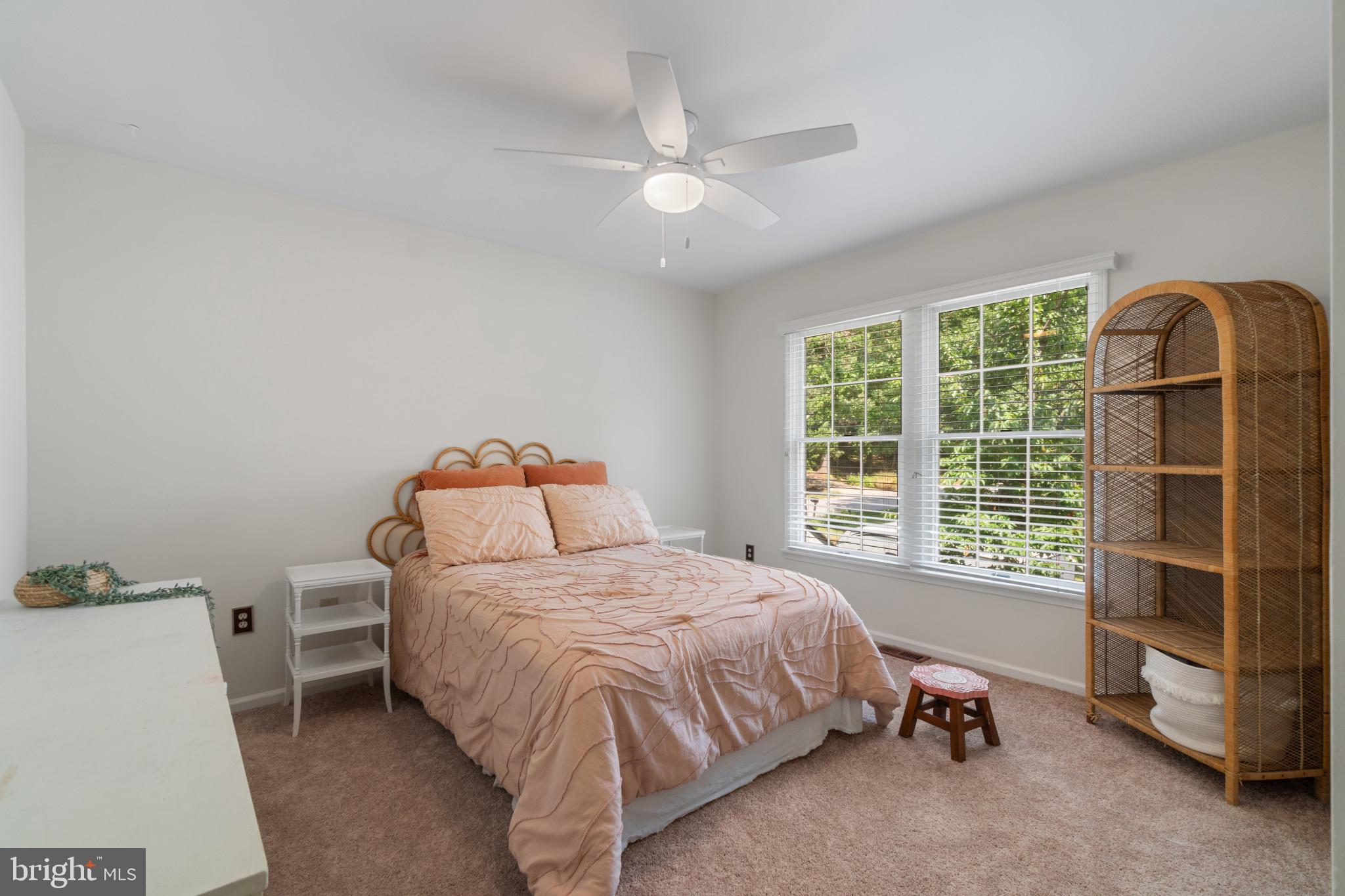 1432 Oak Bluff Road Edgewater, MD 21037 - Photo 26 of 46 2nd Bedroom