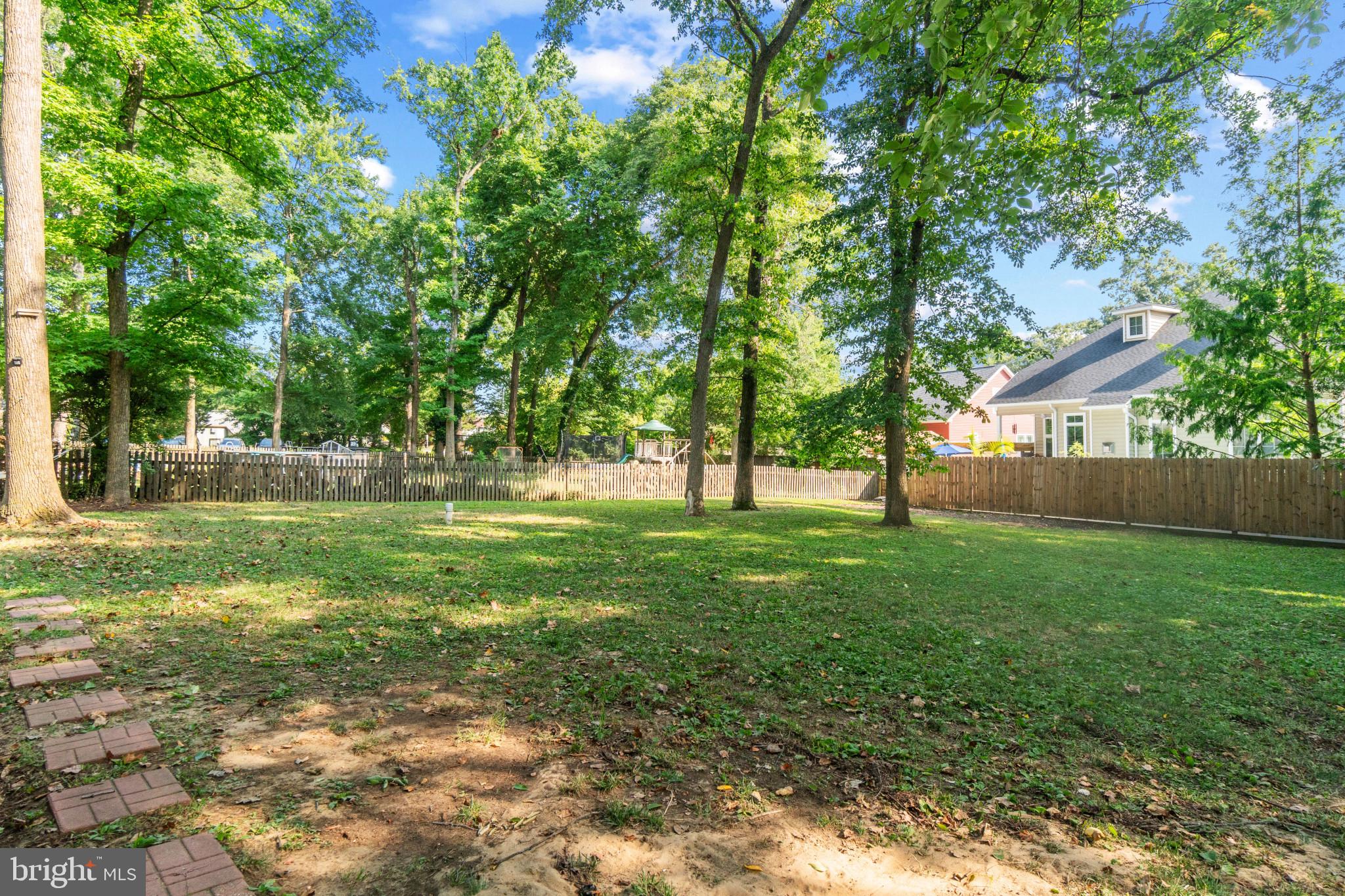 1432 Oak Bluff Road Edgewater, MD 21037 - Photo 44 of 46