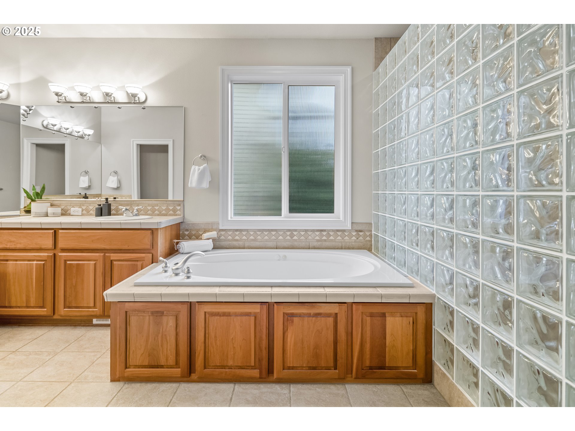 1627 Northwest 35th Circle Camas, WA 98607 - Photo 24 of 40