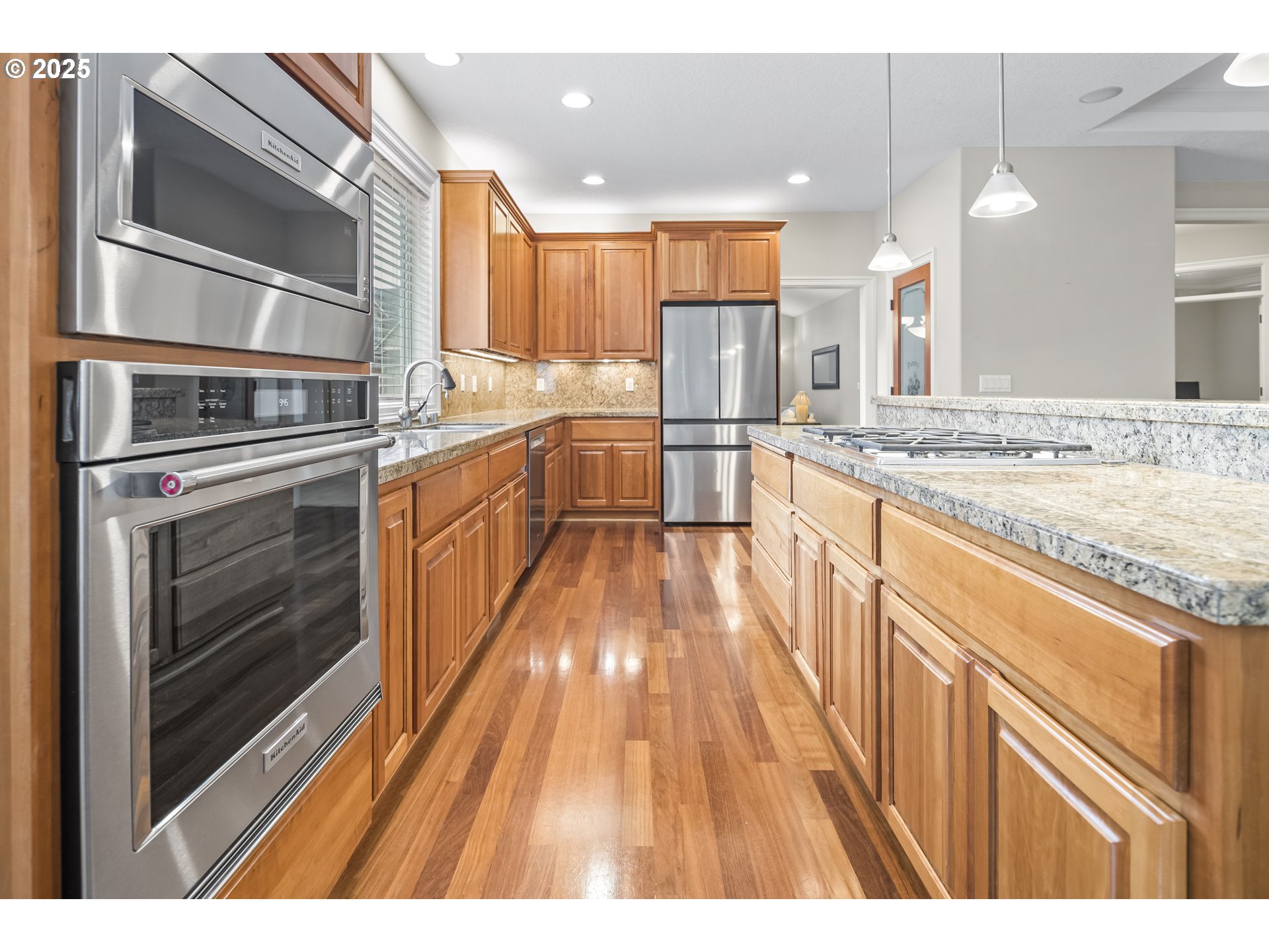 1627 Northwest 35th Circle Camas, WA 98607 - Photo 7 of 40