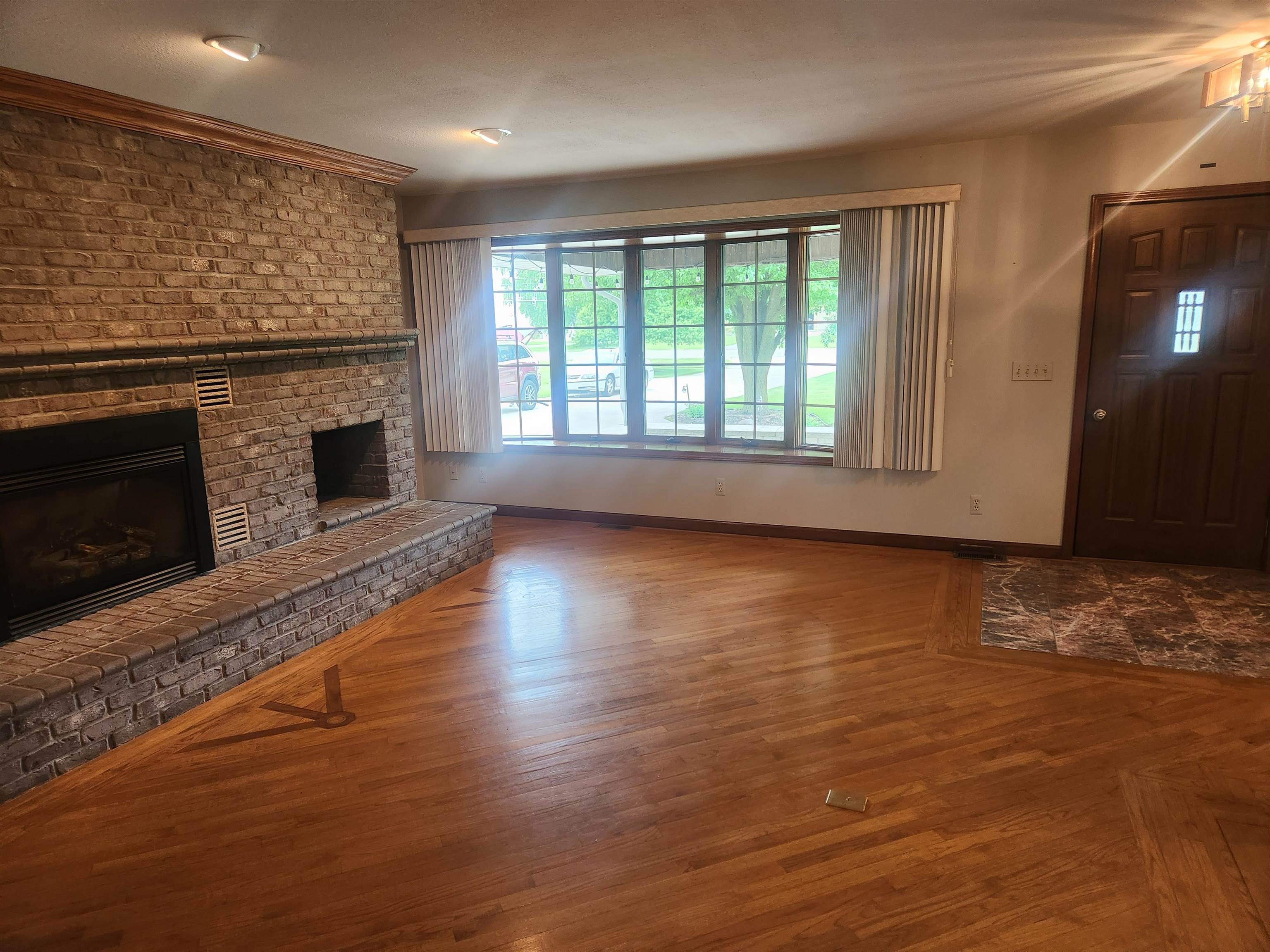 316 West Midland Road Auburn, MI 48611 - Photo 13 of 31 Gallery Image 13
